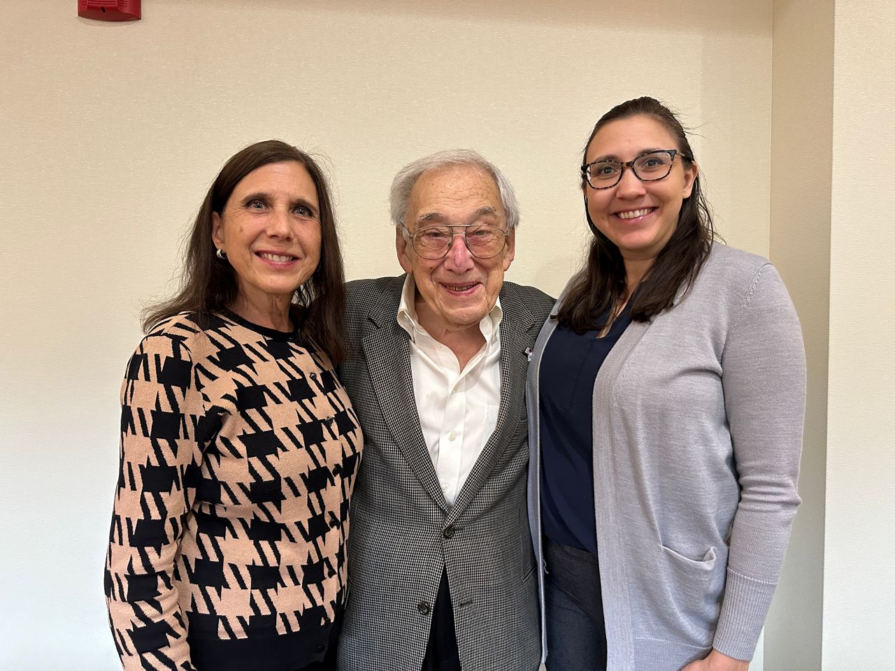 (Left to right) Daughter Marcy Rosenthal, Harry Abraham and his granddaughter Erica Hirsh.