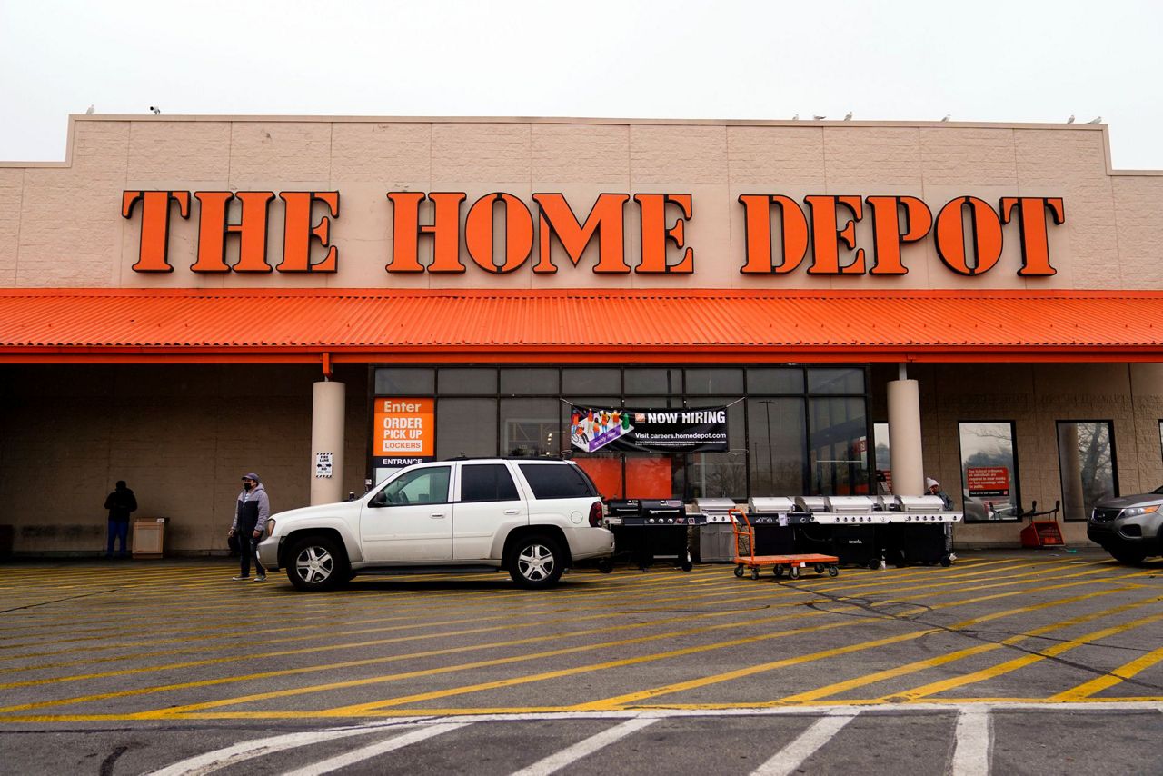 home-depot-workers-petition-to-form-1st-store-wide-union