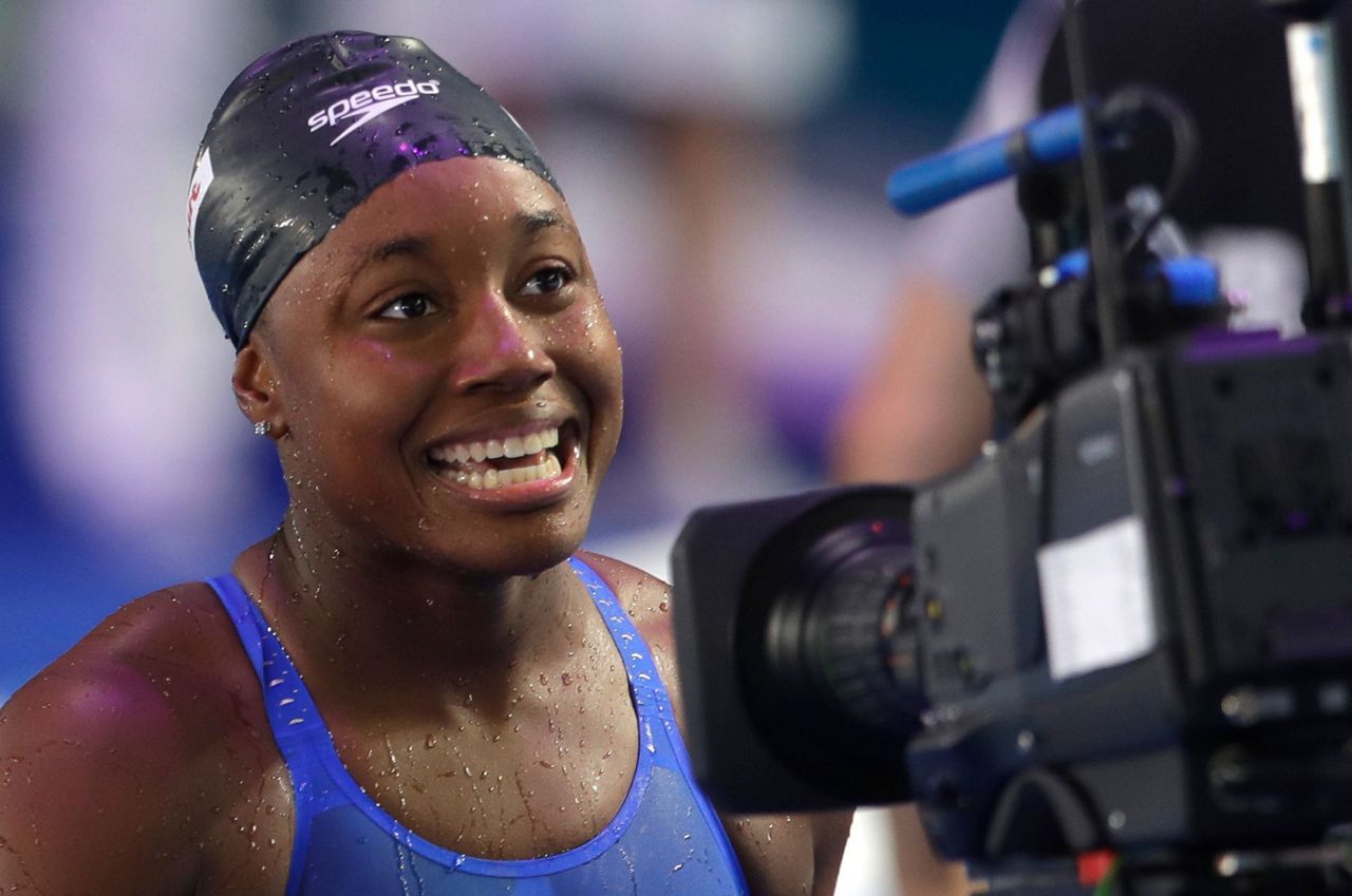 Olympic Swimmer Simone Manuel Wins Honda Cup