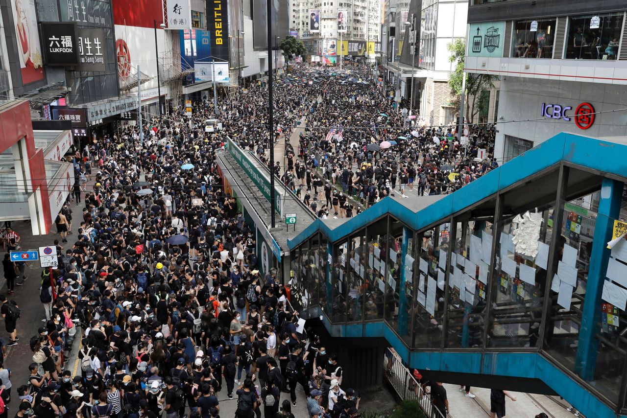 Hong Kong protesters, police ready for another likely clash