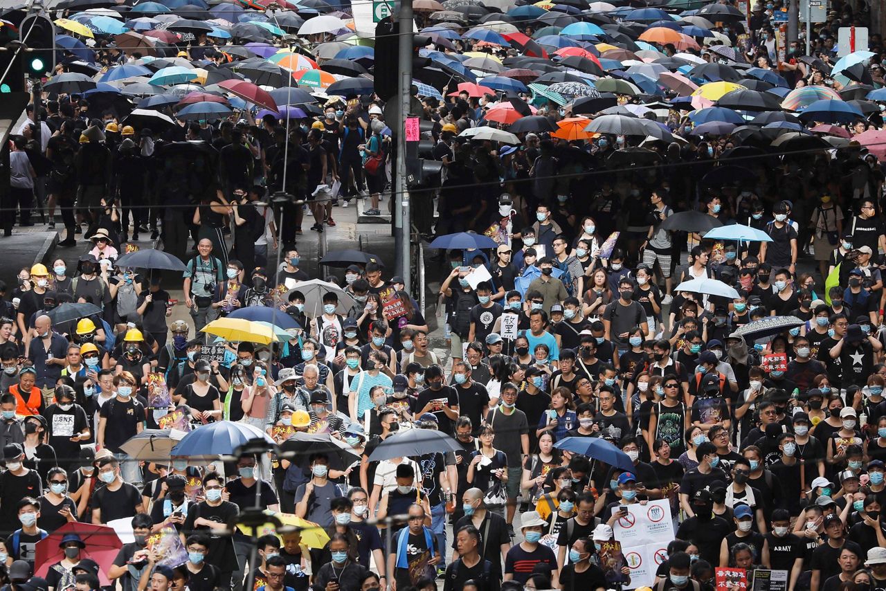 Hong Kong protesters, police ready for another likely clash