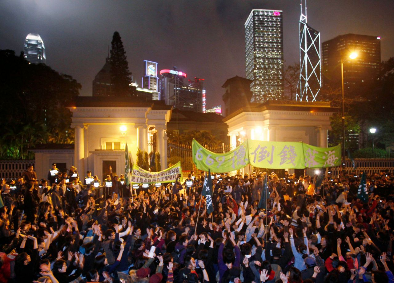 Latest Hong Kong protest focuses on high-speed rail station