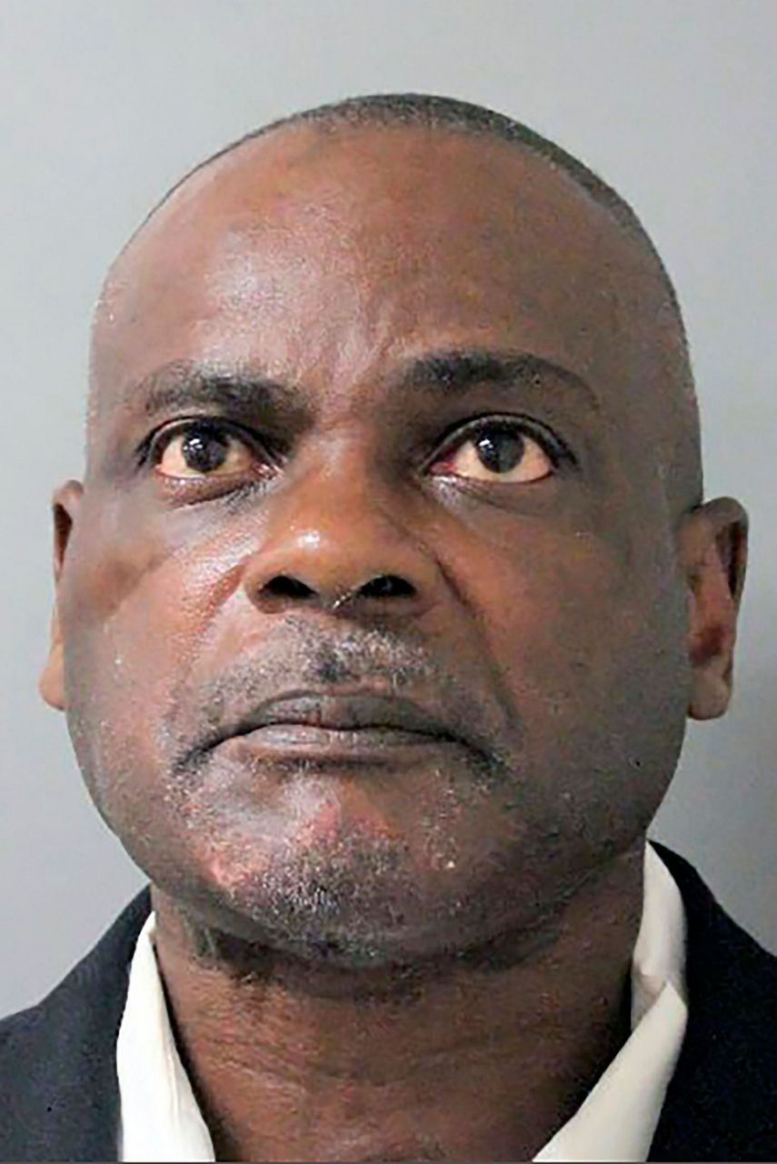 Ex-Houston officer to remain jailed in deadly drug raid case