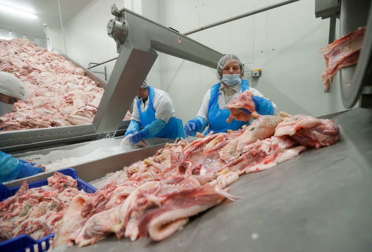 Ruling brings kosher slaughterhouse new business, old fears