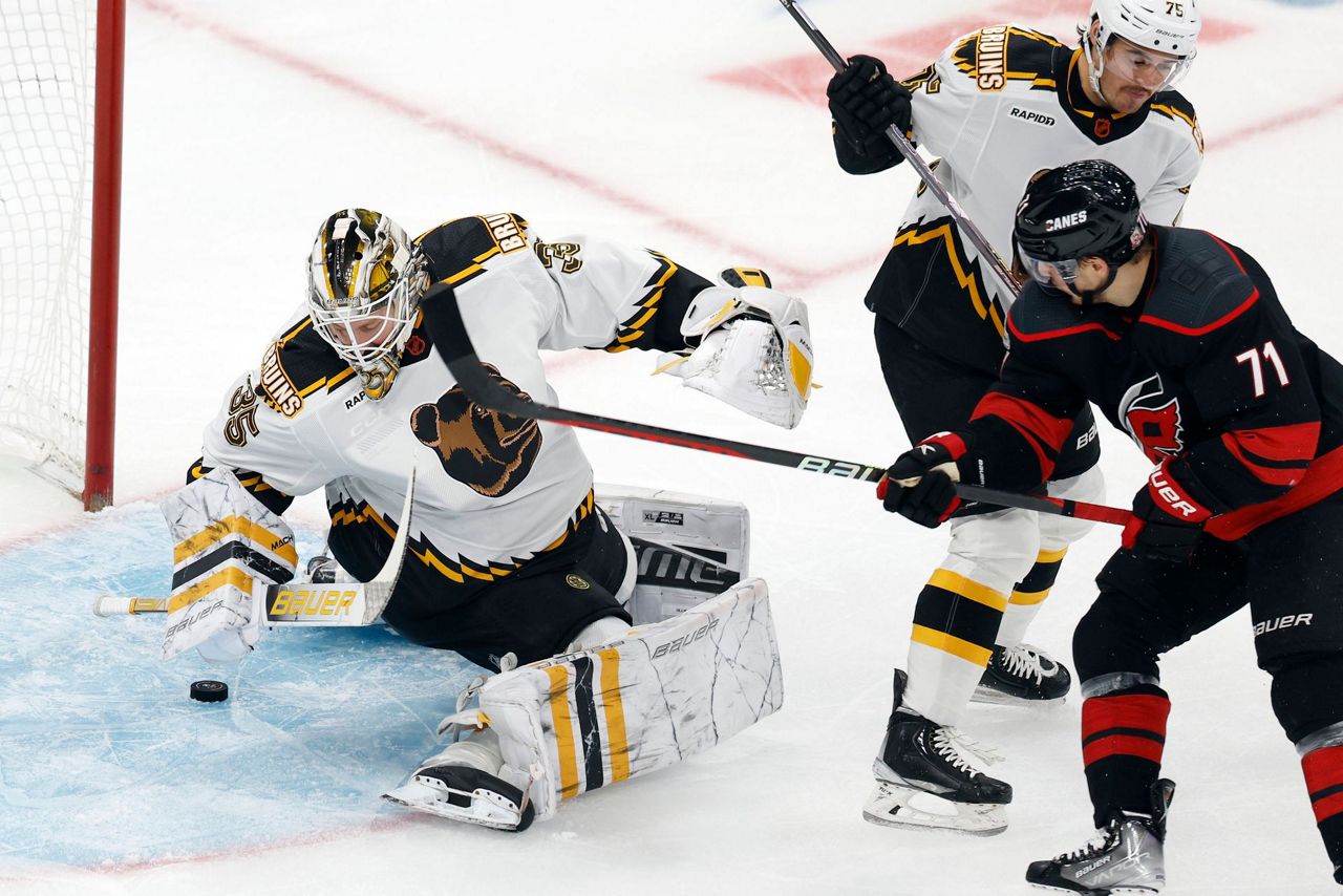 Bruins Set NHL Record: 12 Straight Home Wins To Start Season