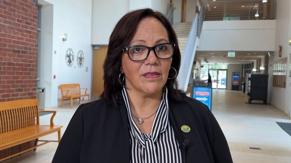 AG Uthemier, 키시미 시장 Jackie Espinosa 체포 발표