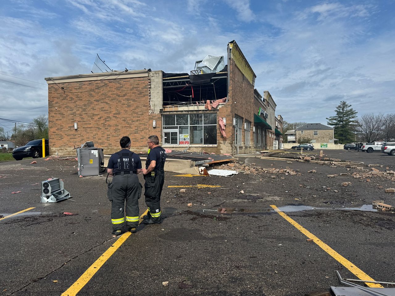 PHOTOS: Tornadoes leave widespread damage acr Michigan