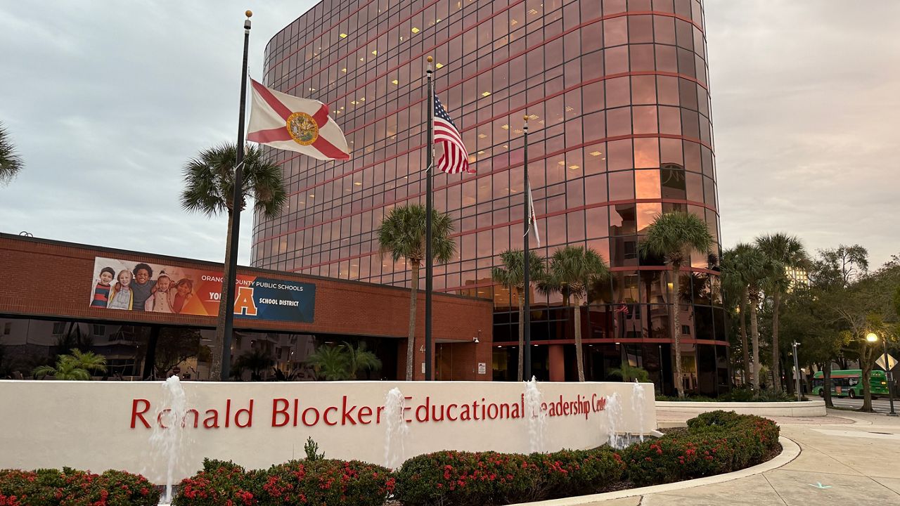Private charter school companies try to expand in Florida