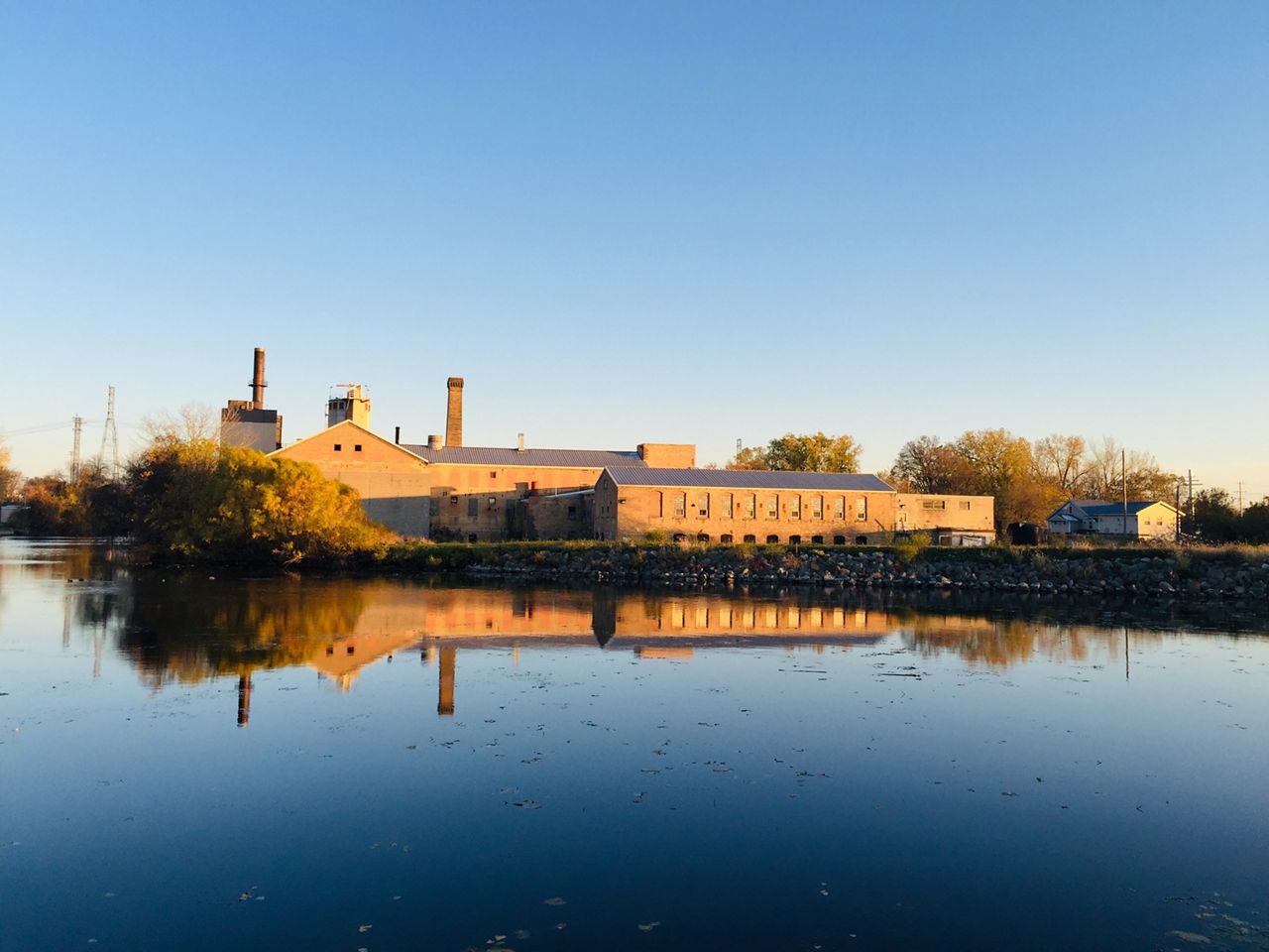 Historic Menasha Whiting Paper Mill Burns in Fire