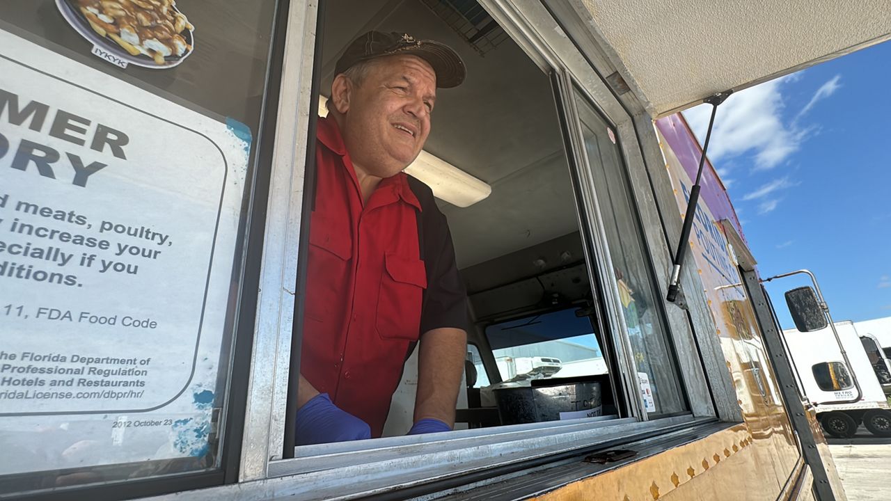 Food truck helps provide free meals in Manatee, Sarasota