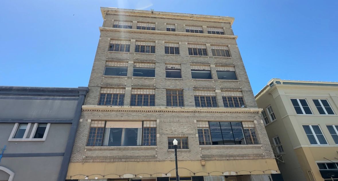 Four historic buildings in downtown Winter Haven to undergo redevelopment. (Spectrum News/Lizbeth Gutierrez)