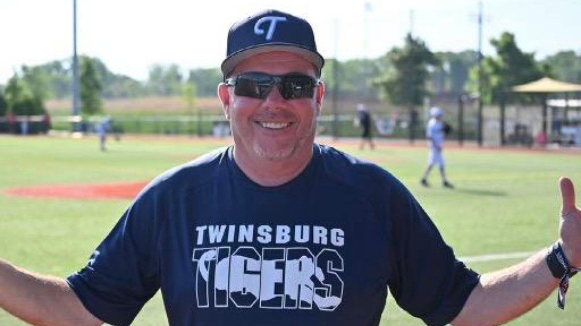 La ville de Twinsburg pleure la perte de l’entraîneur de baseball d’un lycée