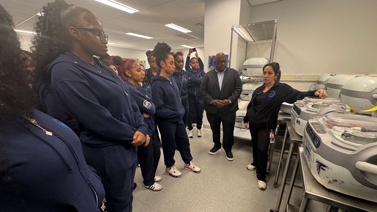 Students get rare look at organ donation process inside LiveOnNY