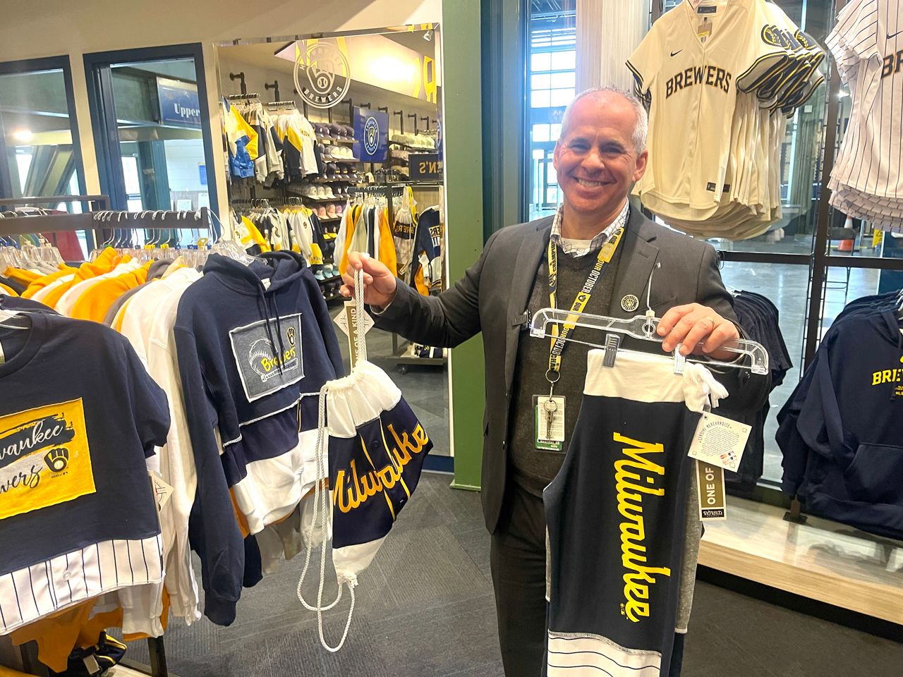 Brewers to start season with stadium upgrades