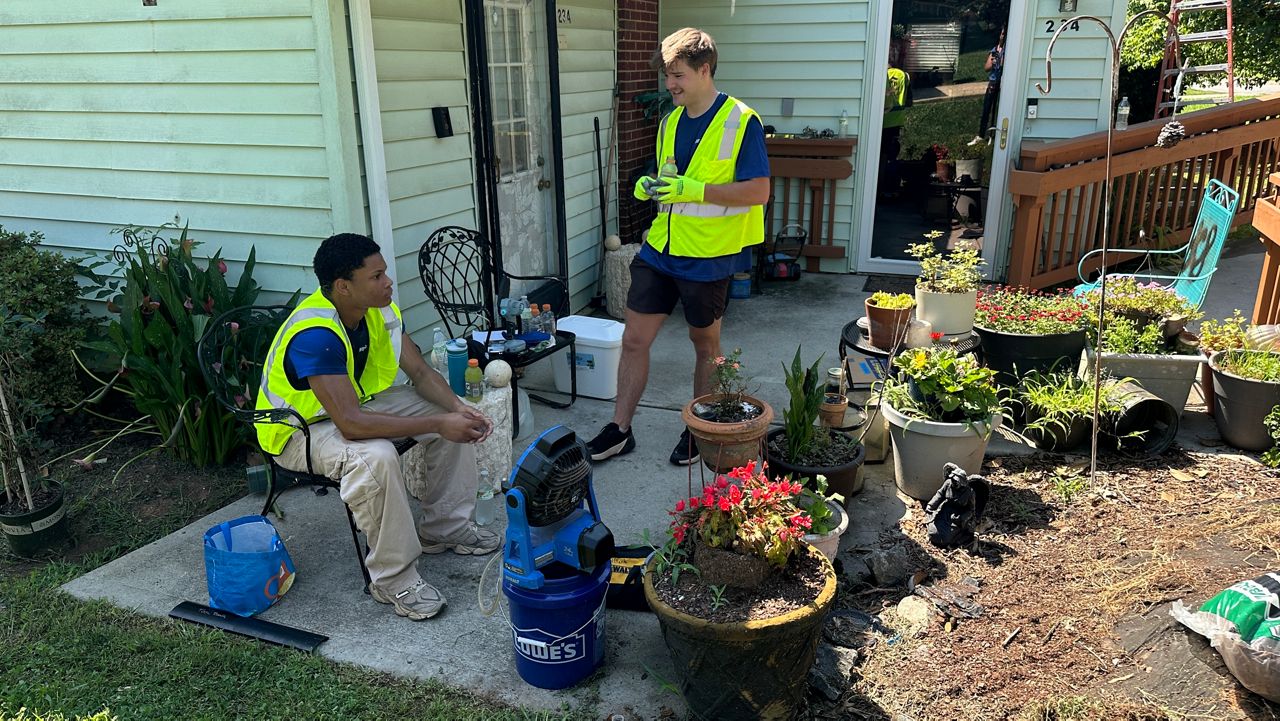 Nonprofit adds layers of protection for volunteers in heat