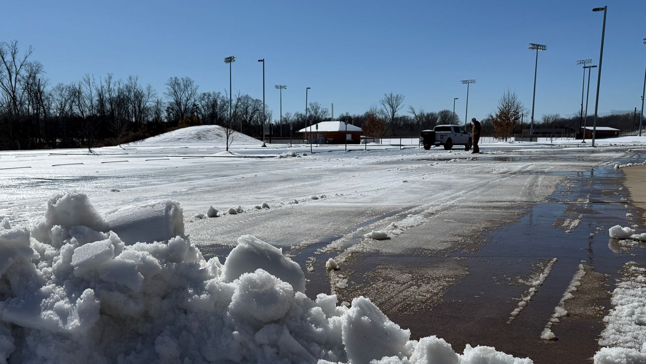 Winter weather driving tips: What to know before driving in the snow