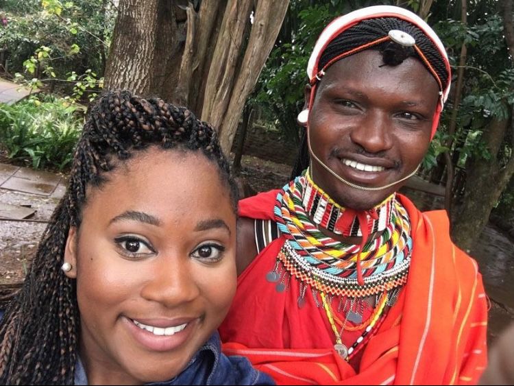 Maasai woman  Fashion, African beauty, African fashion