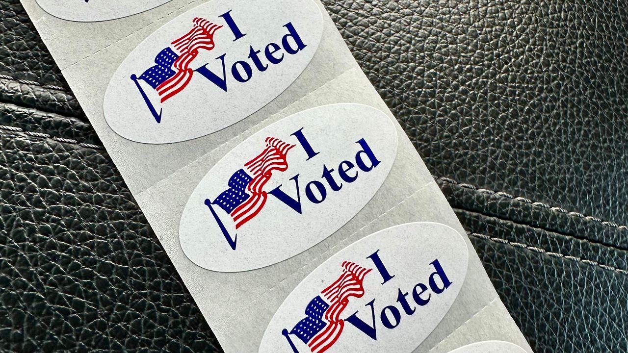 Florida to start early voting Monday for election
