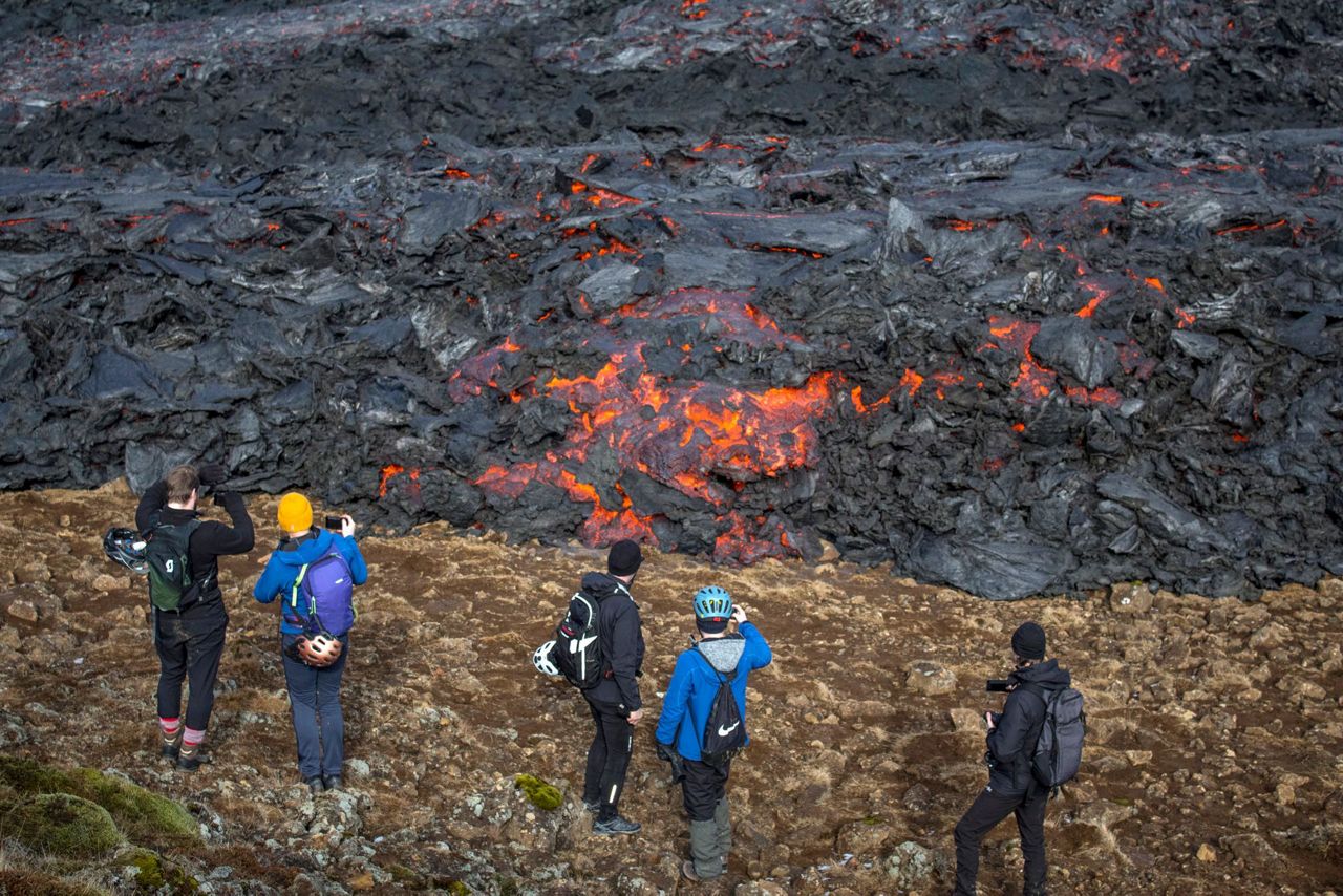 Iceland introduces restrictions after UK variant is detected