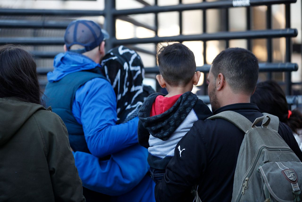 judge-blocks-restrictions-on-who-can-apply-for-asylum