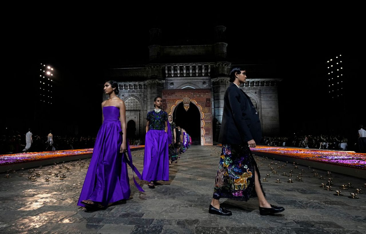 Dior transforms Mumbai's Gateway of India into fashion ramp