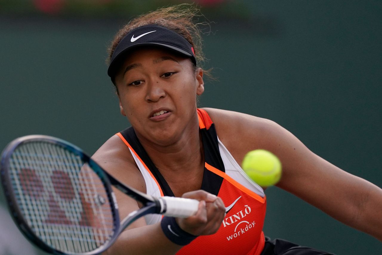 Osaka outlasts Stephens in return to Indian Wells