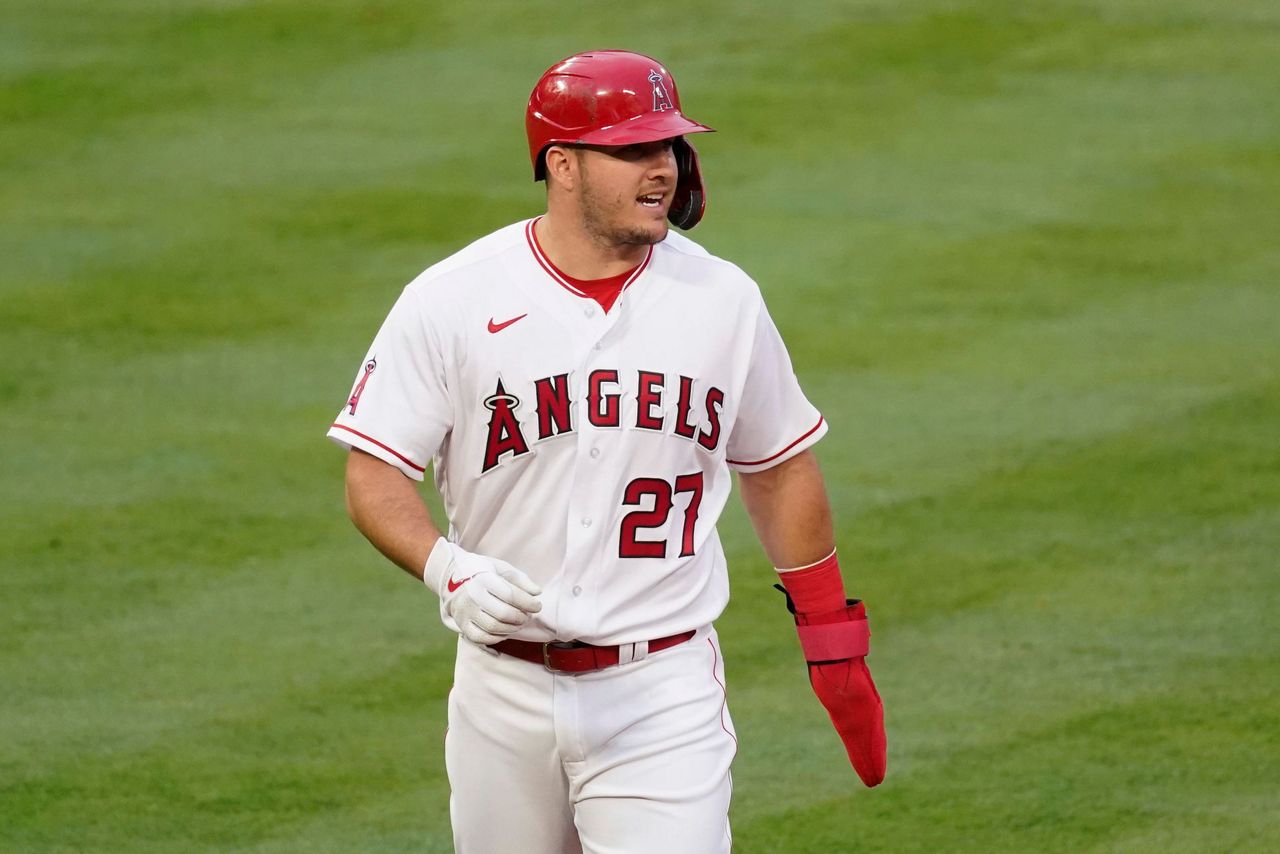 Mike Trout has been CRUSHING baseballs! He's up to 11 homers on the year! 