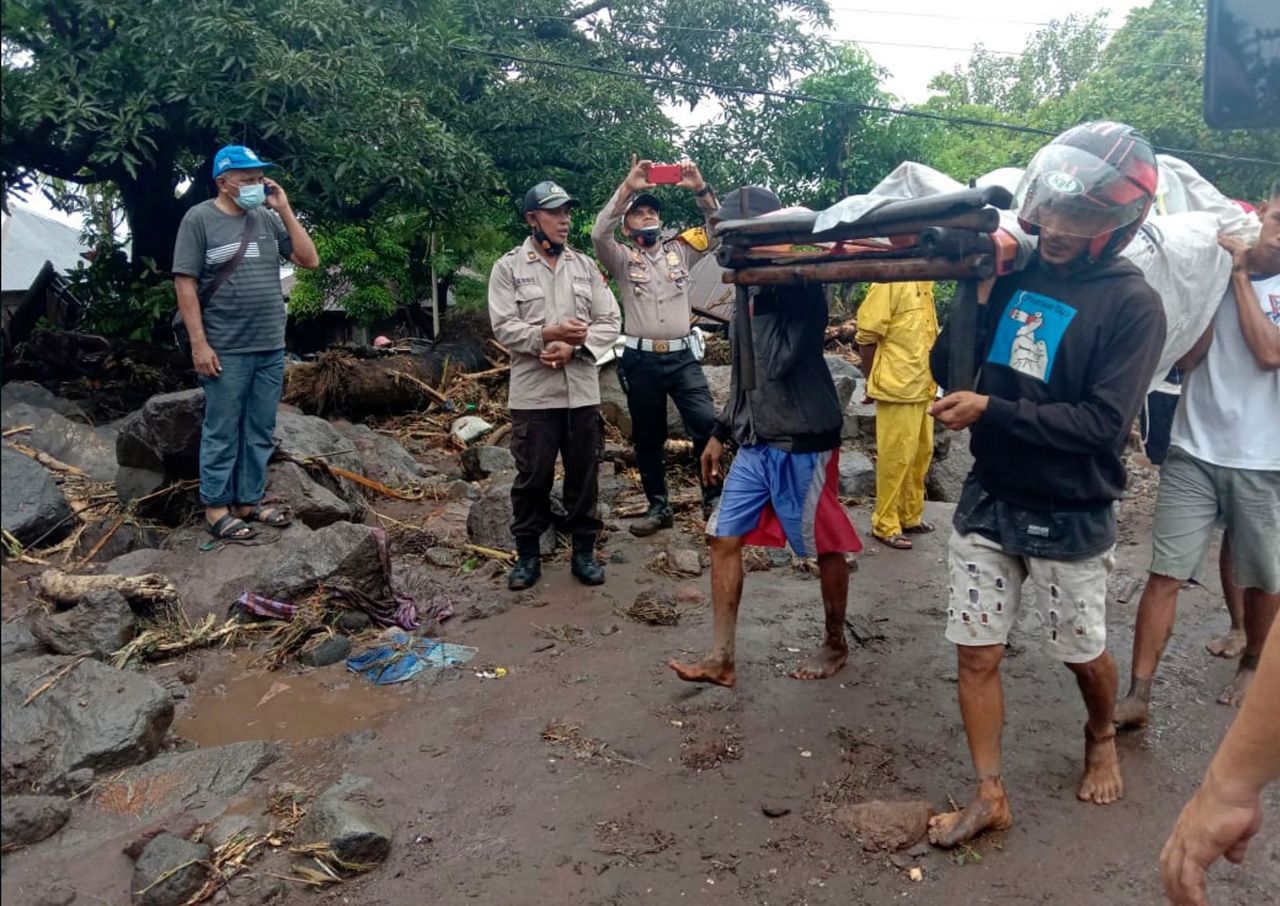 Indonesia Landslides, Floods Kill 55 People; Dozens Missing