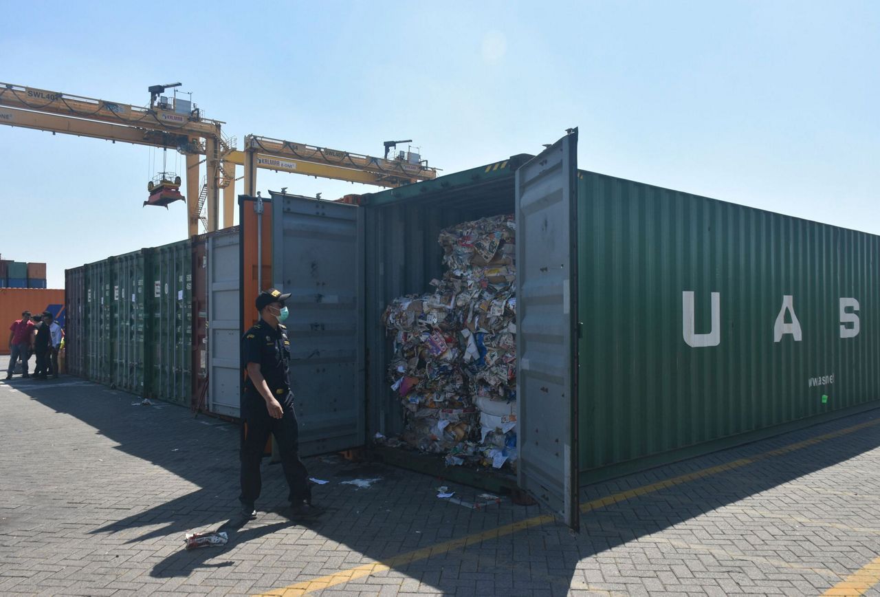 Indonesia returning 57 containers of developed world's waste