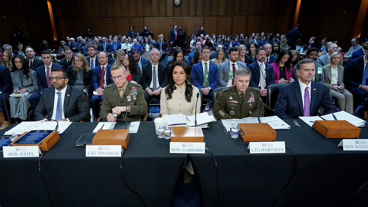 Top U.S. intelligence officials testify about Iran war