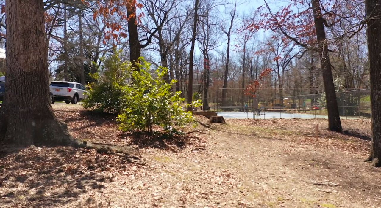 Park inside Sunset Hills neighborhood in Greensboro (Spectrum News 1/Zyneria Byrd)
