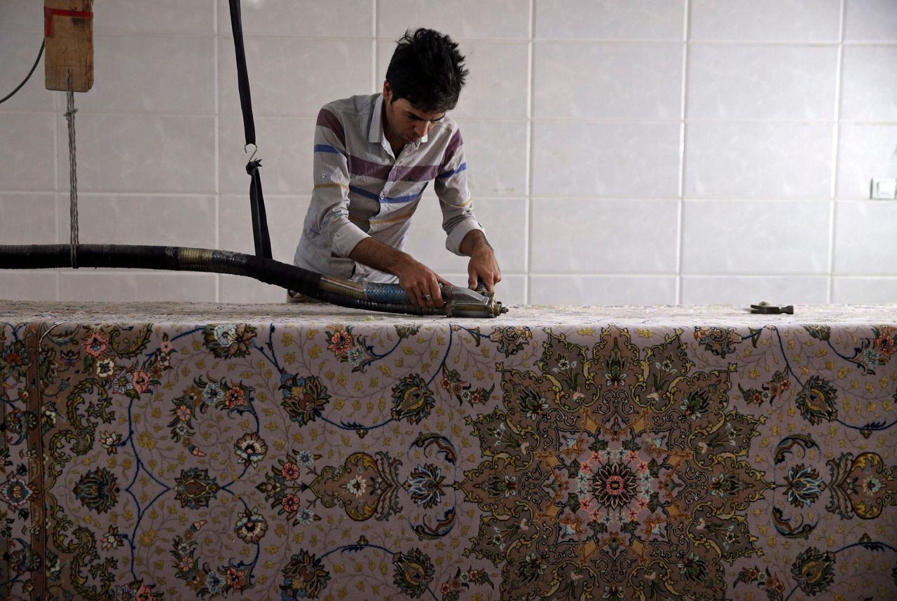 Iran's Persian rug-makers suffer as US unravels nuclear deal