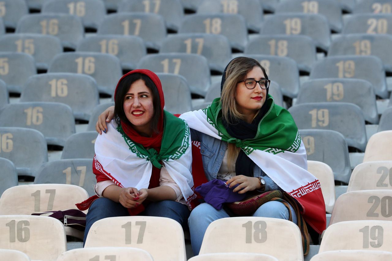 Iran Women Freely At Fifa Soccer Match 1st Time In Decades