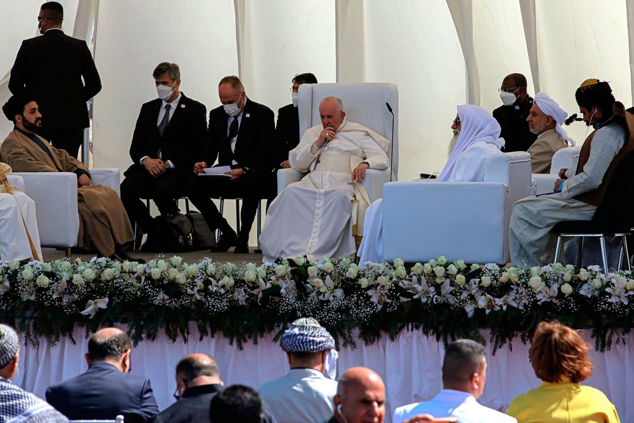 The Latest: Pope Arrives In Iraq's Ur For Interfaith Meeting