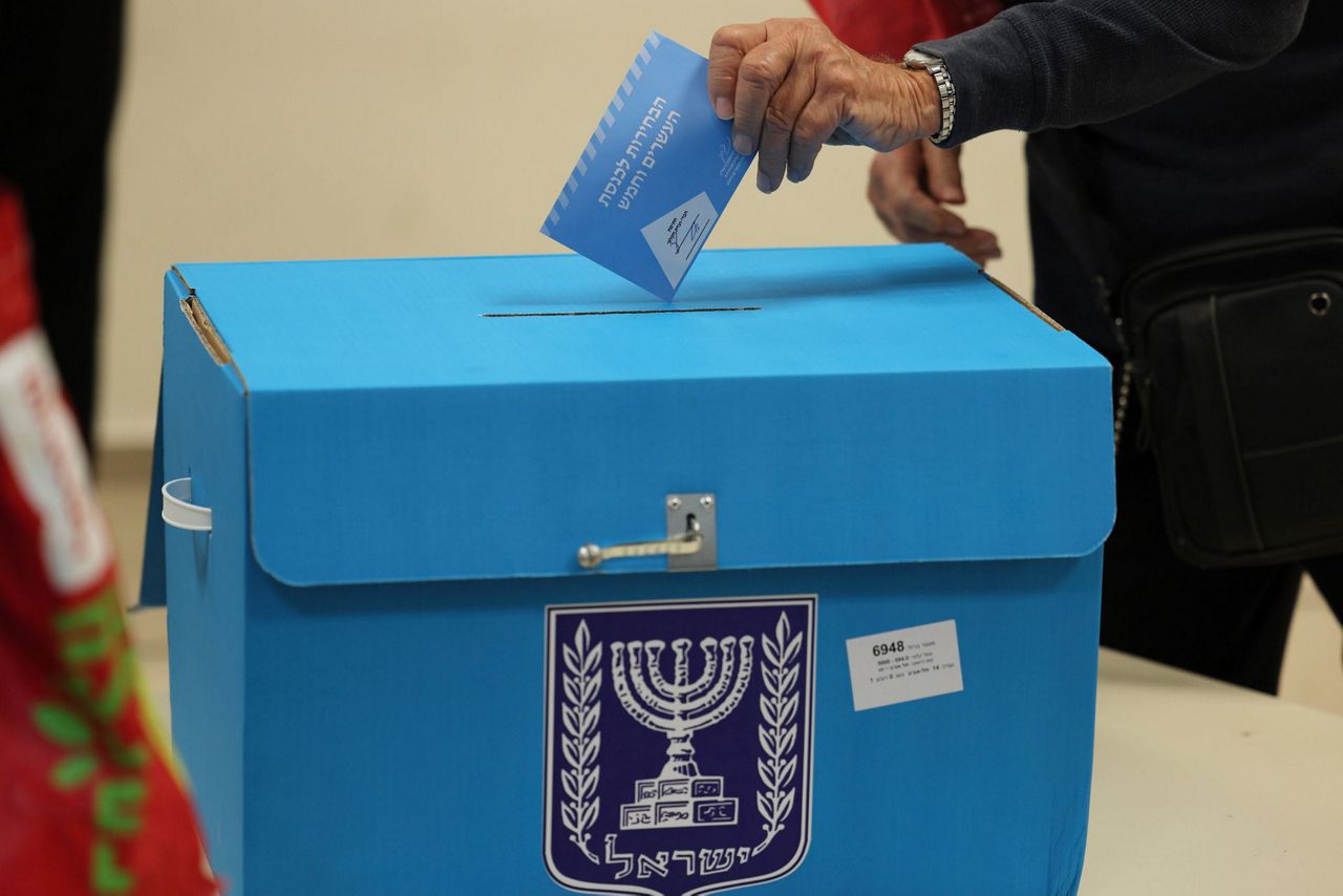 Israelis vote again, as political crisis grinds on