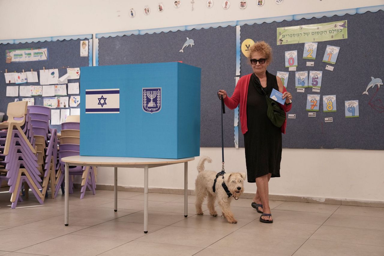 Israelis vote again, as political crisis grinds on