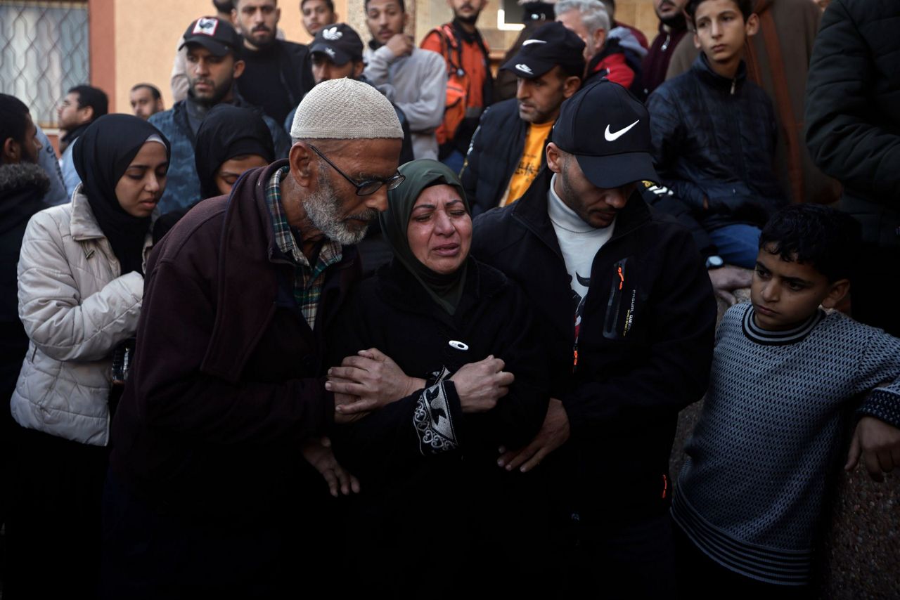 A weekend of combat in Gaza kills 14 Israeli soldiers as public support