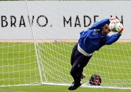 Italian goalkeeper Gianluigi Buffon retires from football at 45, Football  News