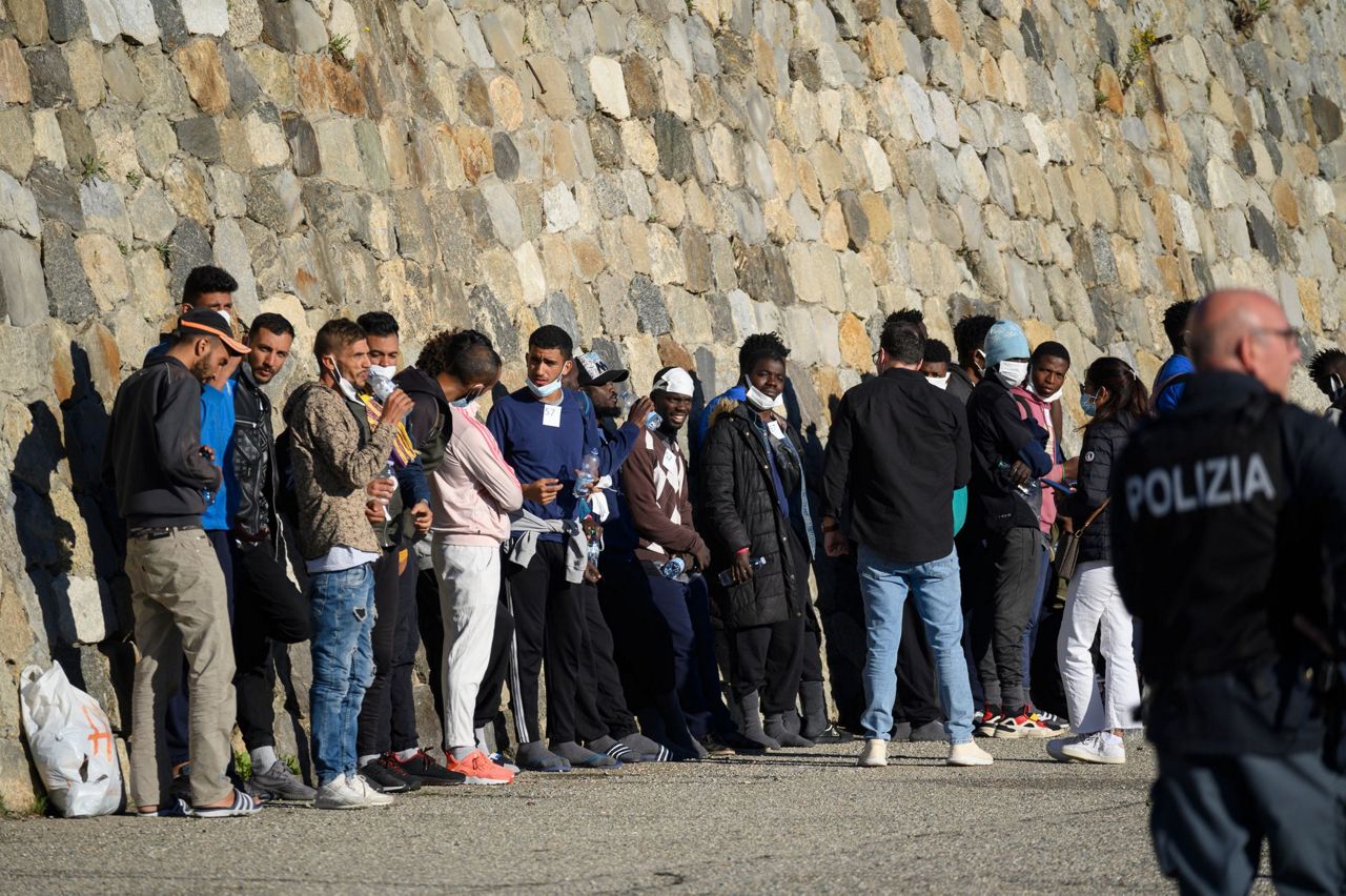 4 EU members say they can't take so many migrant arrivals