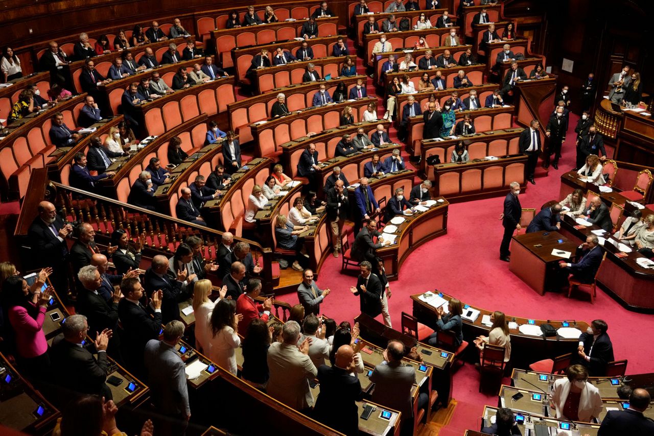 Italy enters into political uncertainty after 5-Stars balk