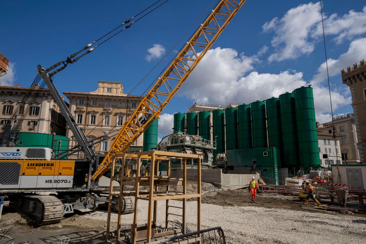 Work on new Rome subway line under the Colosseum and Forum enters ...