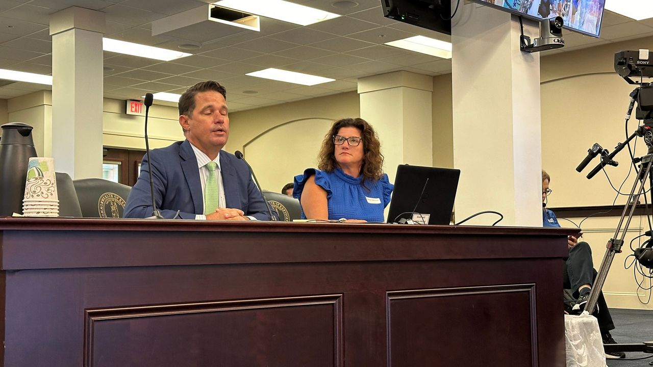 Task force on Jefferson Co. Public Schools holds 1st meeting