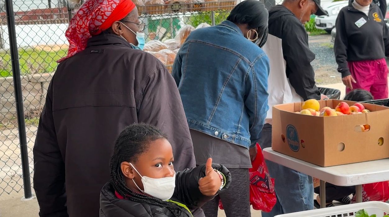 milwaukee-jewish-community-pantry-helps-those-in-need