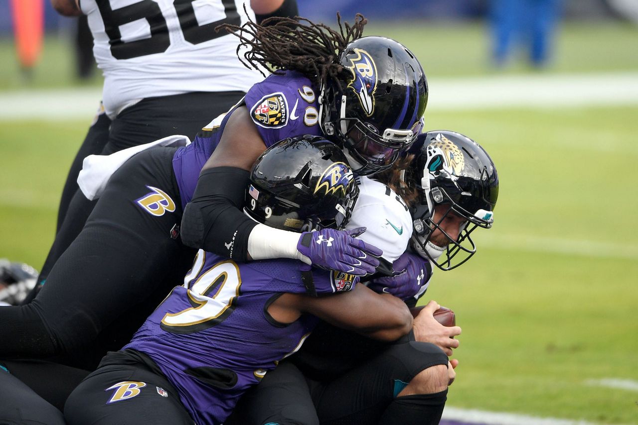 Jackson Leads Surging Ravens To 40 14 Rout Of Jaguars
