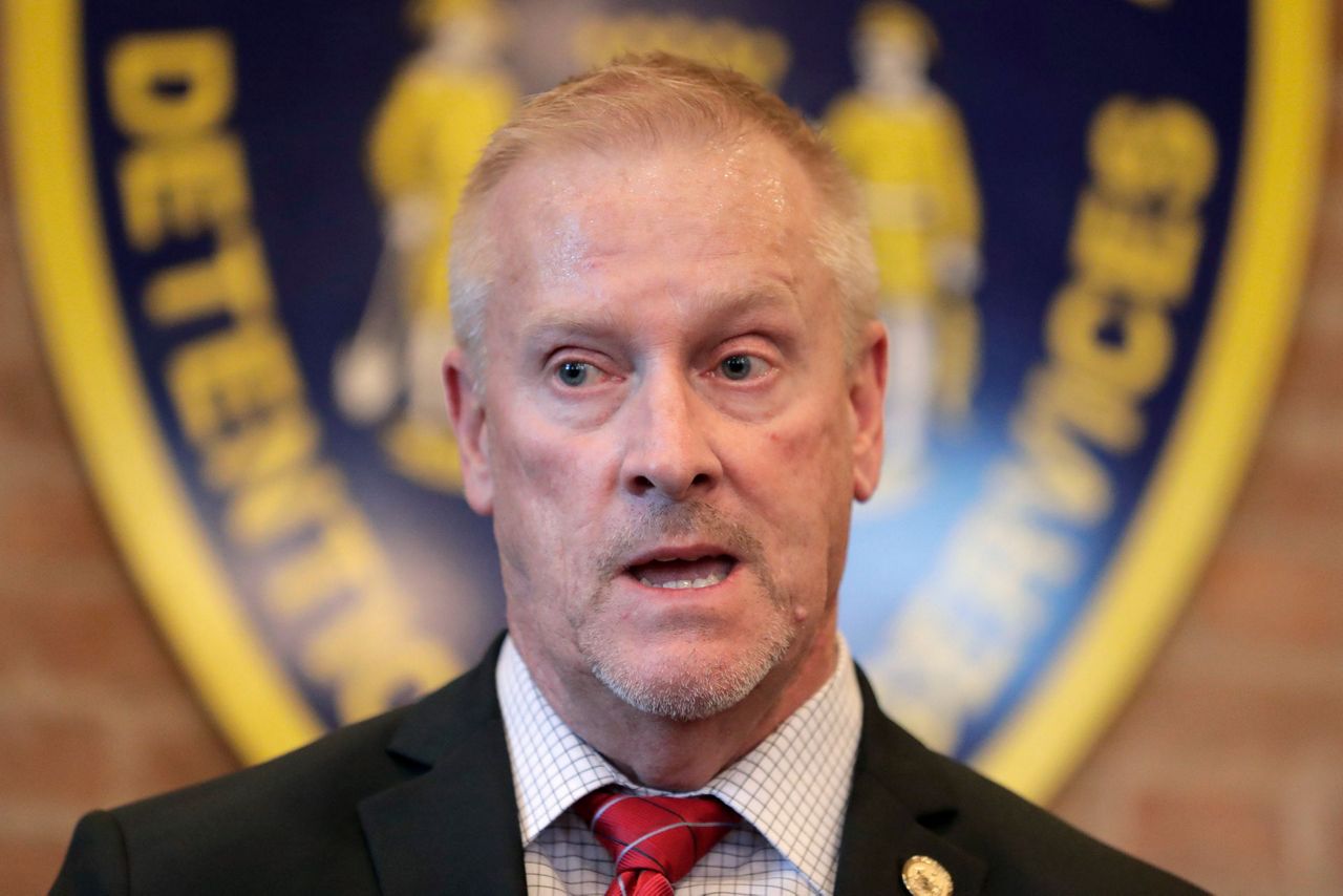 Indictment accuses 25 jail officers of using excessive force