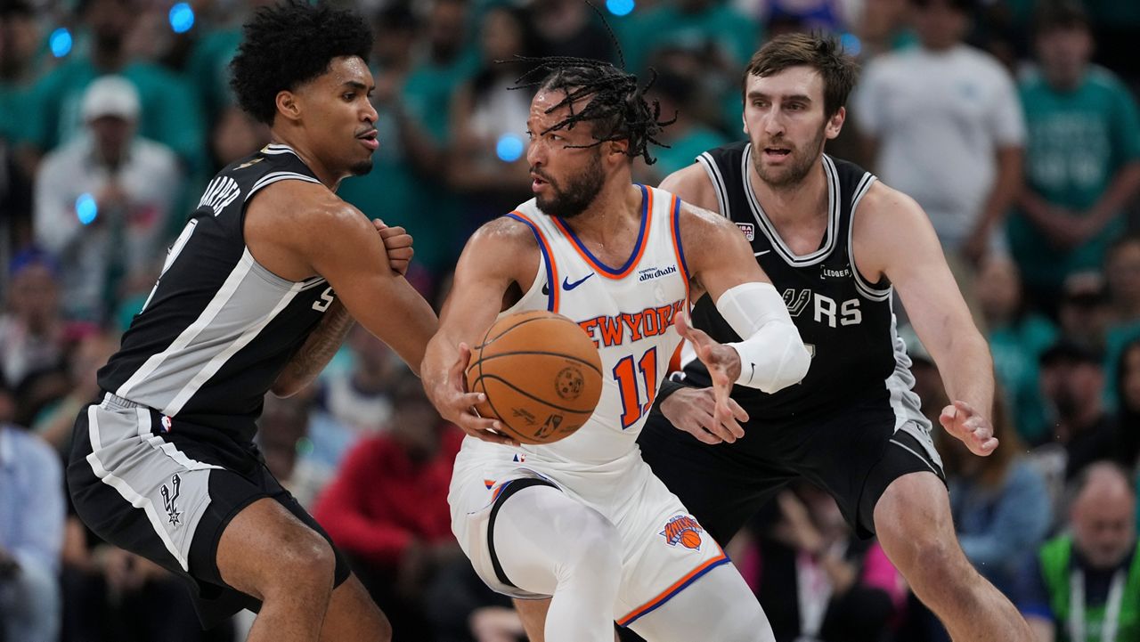No Knicks watch parties outside MSG for Game 3, NYPD says