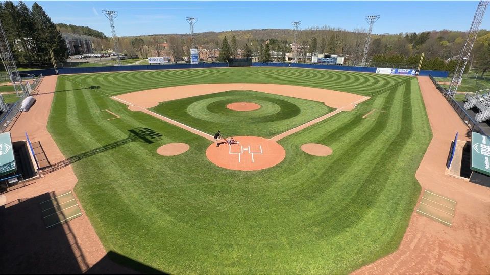 Jamestown baseball