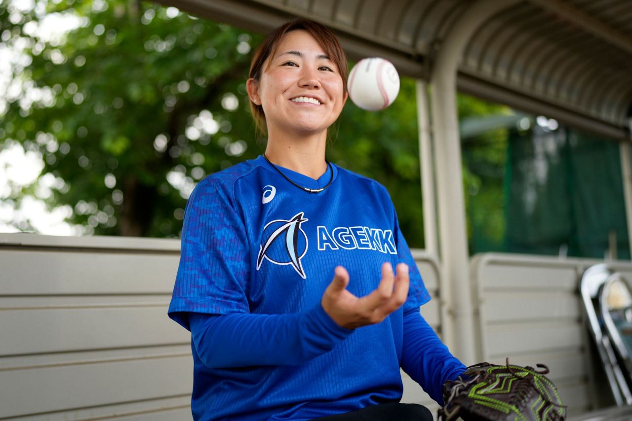 Japanese knuckleball pitcher Eri Yoshida plays on her own 'Field of Dreams'