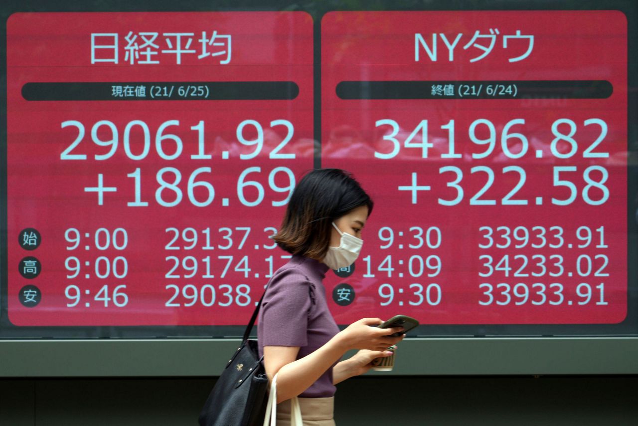 Asian Stocks Rise After US Rally On Infrastructure Deal