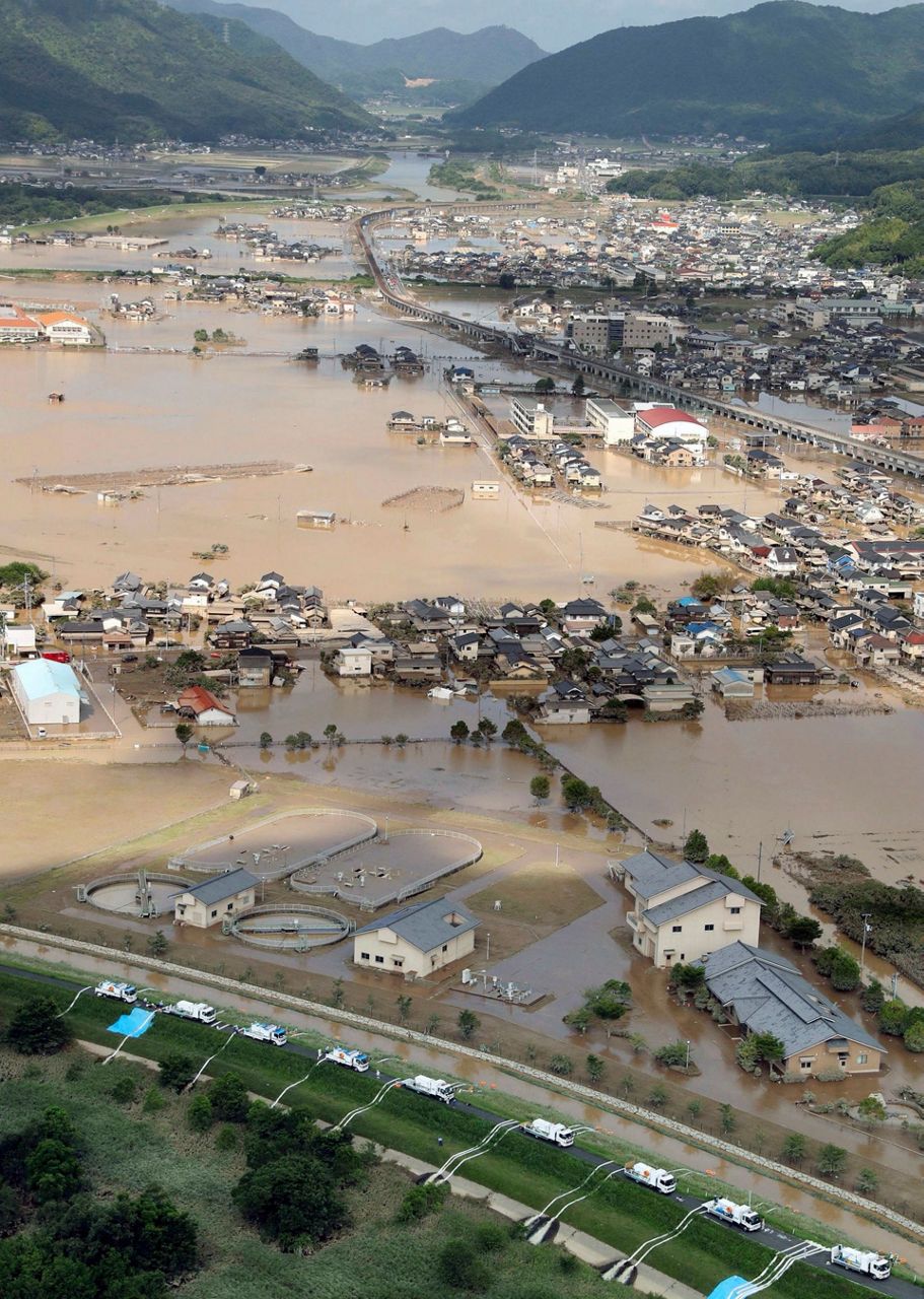 Japan tackles rescue, cleanup from massive damage from rain